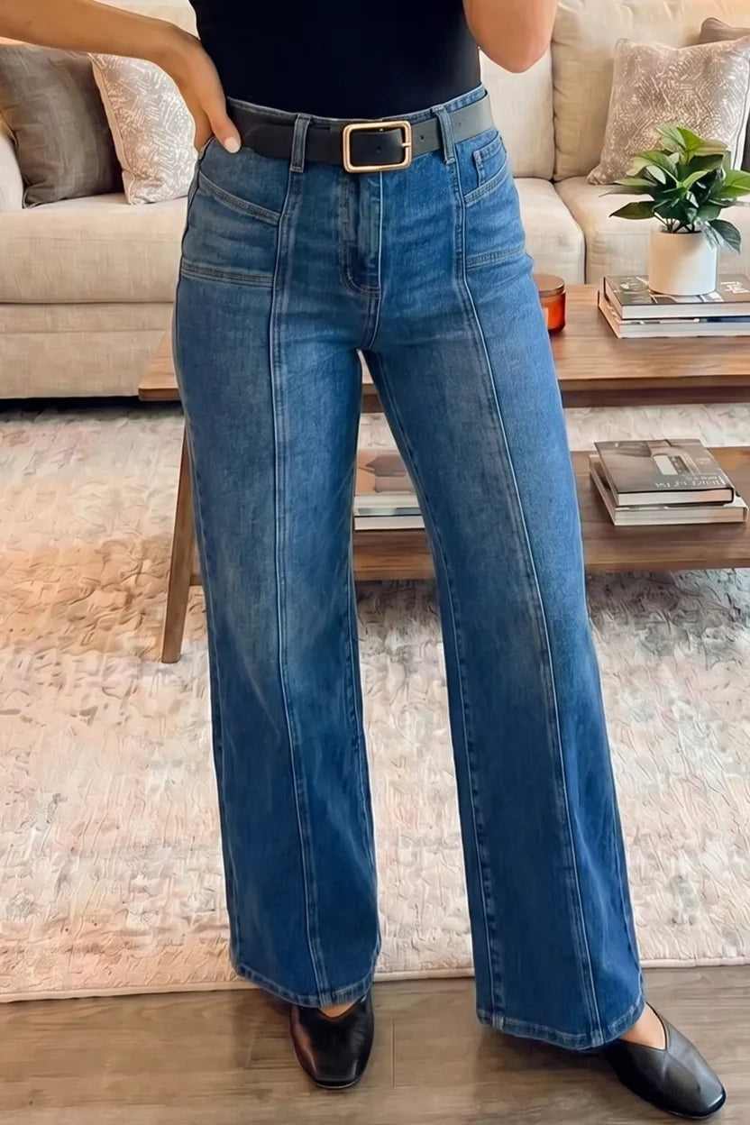 High-Rise-Jeans mit weitem Bein und Nähten für Damen